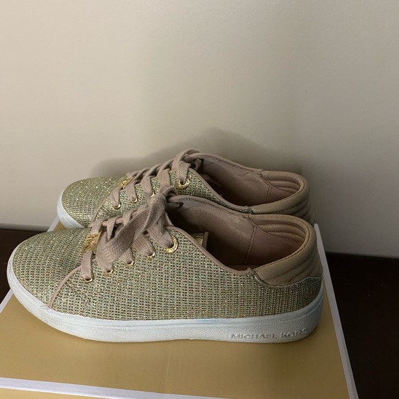 Michael Kors girls sneakers youth size 2 - Picture 4 of 5